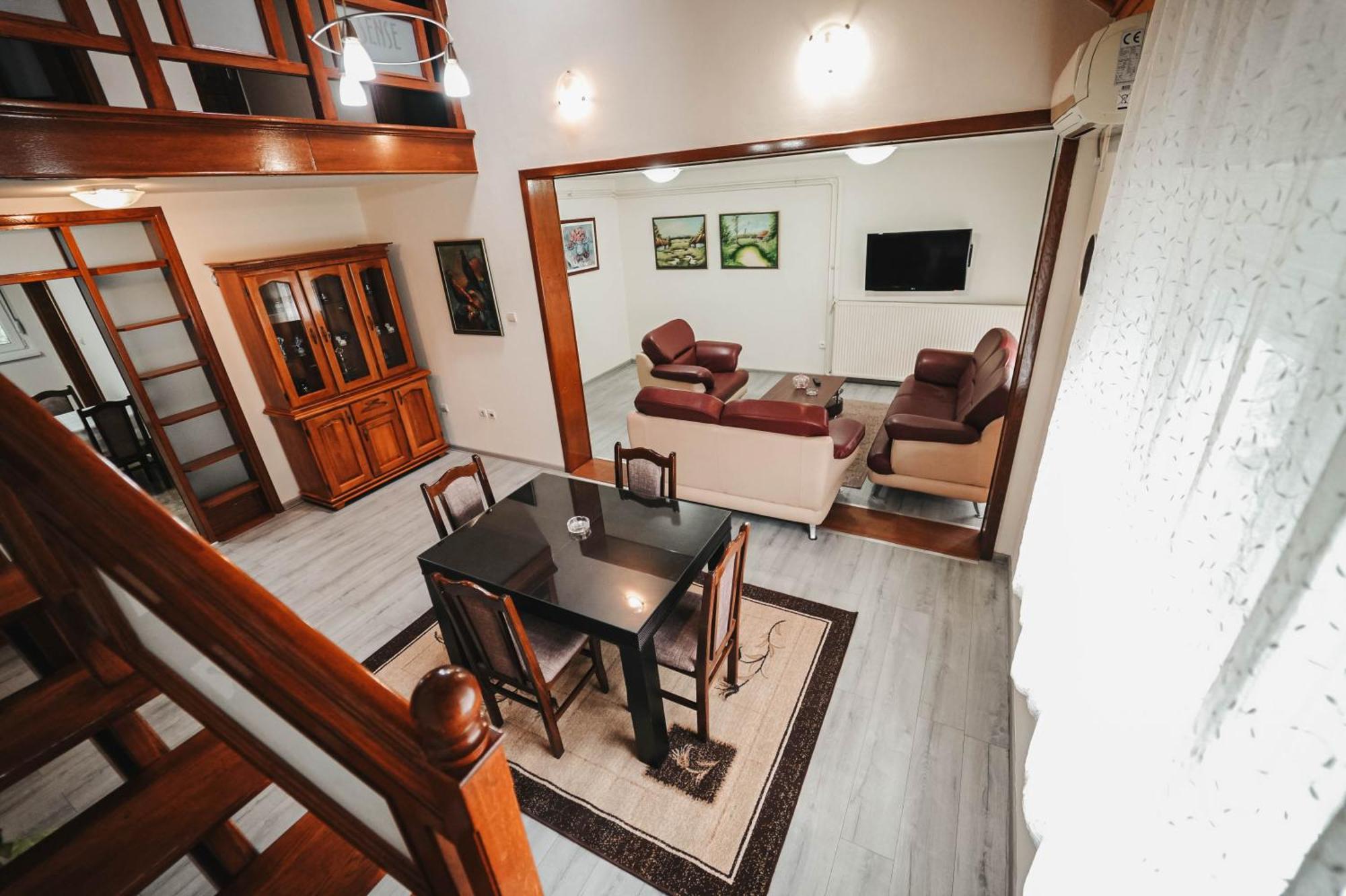 B&B Passage Sremska Mitrovica Bagian luar foto