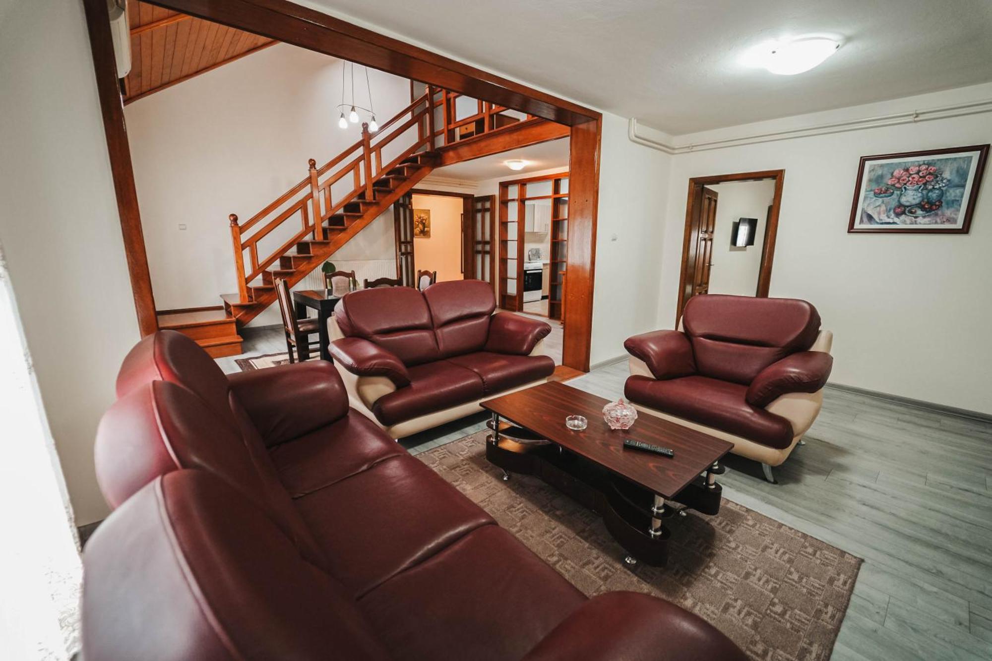 B&B Passage Sremska Mitrovica Bagian luar foto